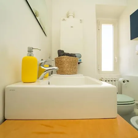 Apartmán A 15 Min. Dal Duomo *
